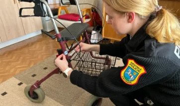 Ochranné bezpečnostní značení kompenzačních pomůcek syntetickou DNA. Městská policie Ostrava telefon 720735125