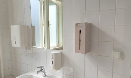 zásobník na vložky do škol