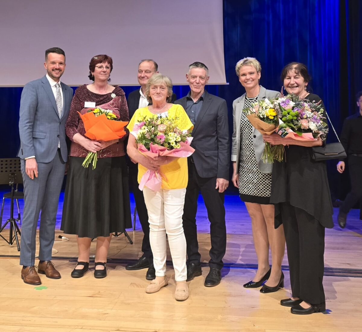 Ocenění Plamen lidskosti si odnesly 3 pracovnice ostravských příspěvkových organizací.