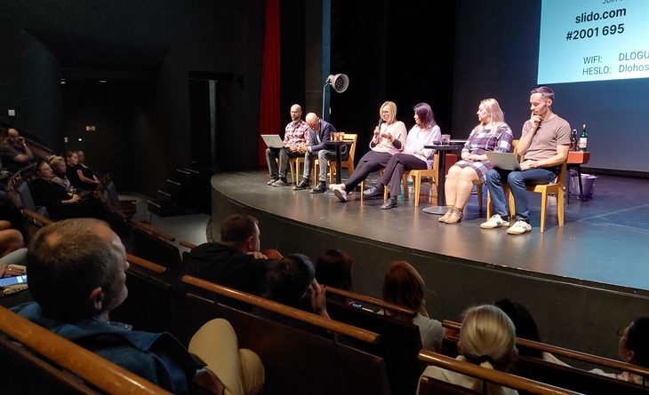 odborná debata